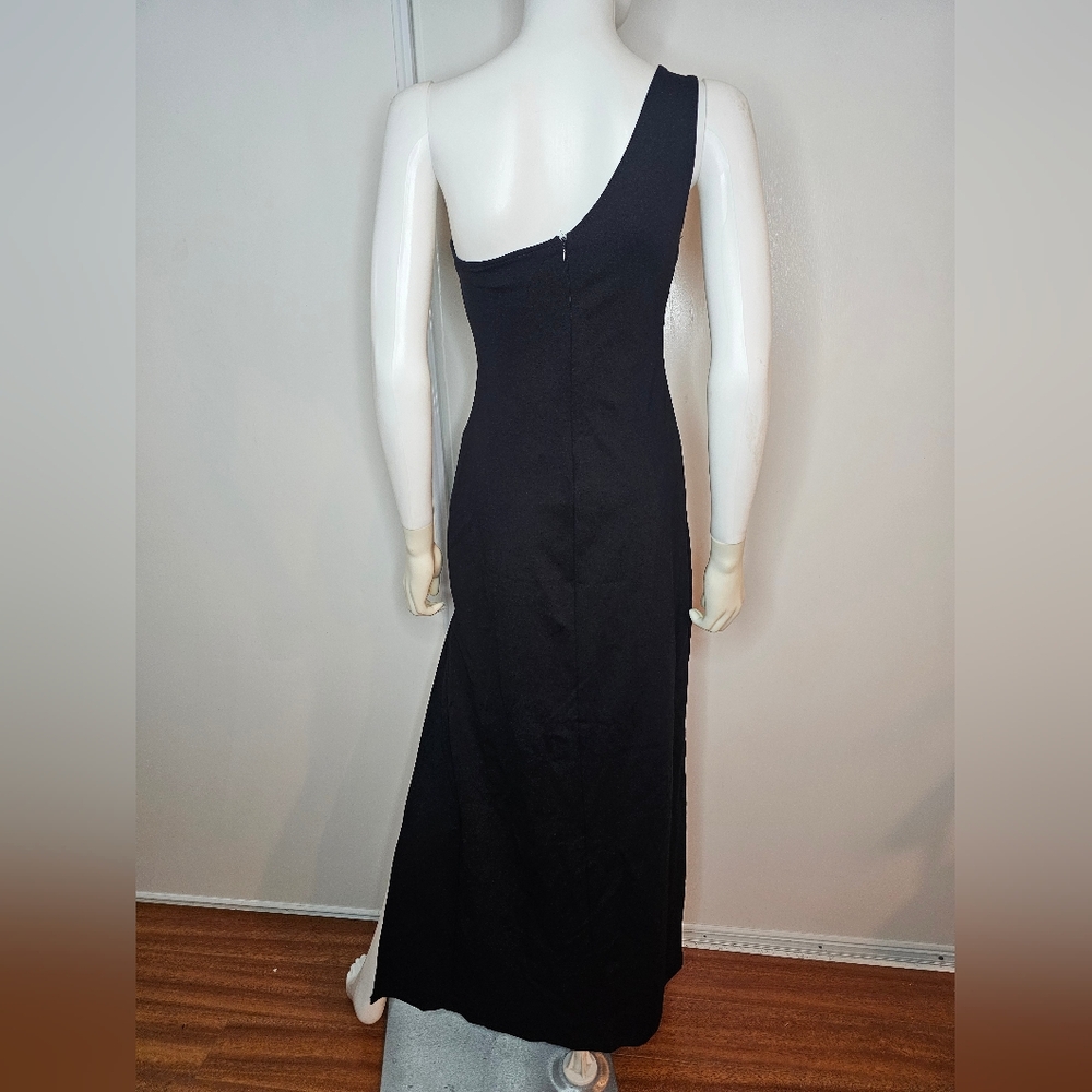 Lulu's Chic Black One-Shoulder Dress w/ High Slit Size M NWOT - Picture 3 of 7